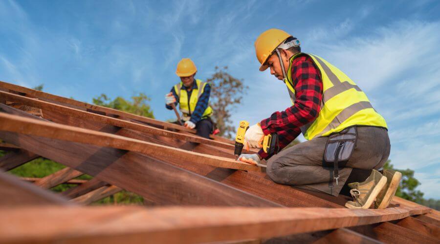 Expert new roof installation services in Skanee, MI